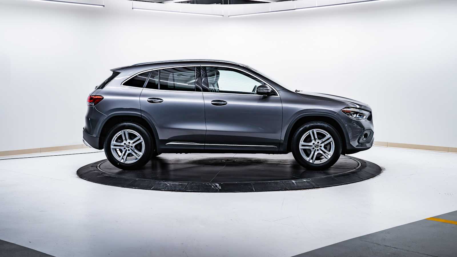 used 2021 Mercedes-Benz GLA 250 car, priced at $29,198