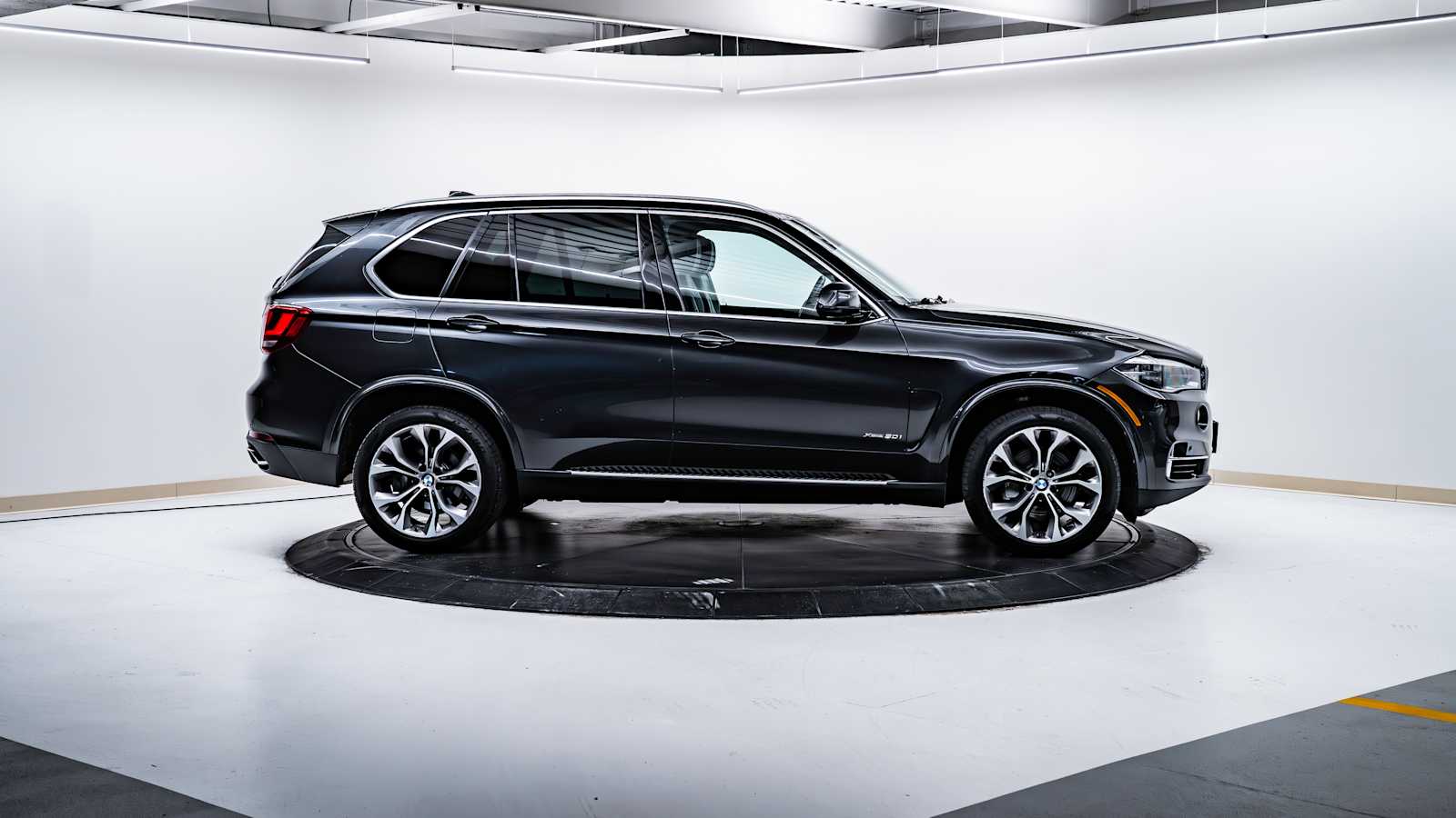 used 2018 BMW X5 car, priced at $22,998