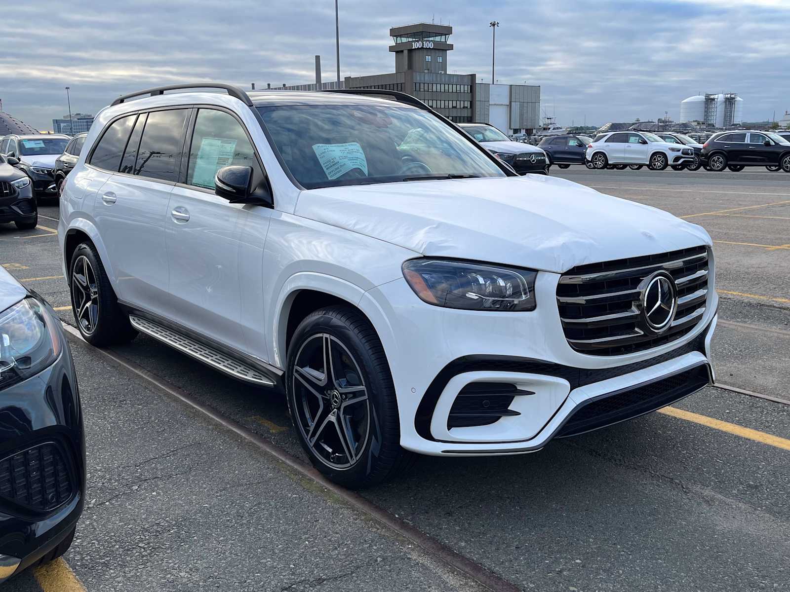 new 2025 Mercedes-Benz GLS 450 car