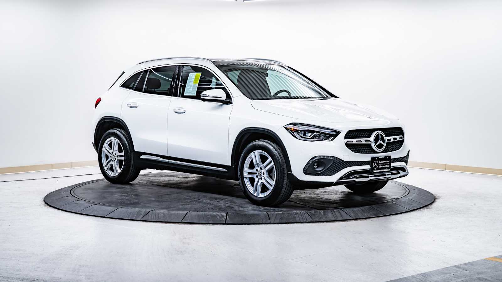 used 2021 Mercedes-Benz GLA 250 car, priced at $29,899