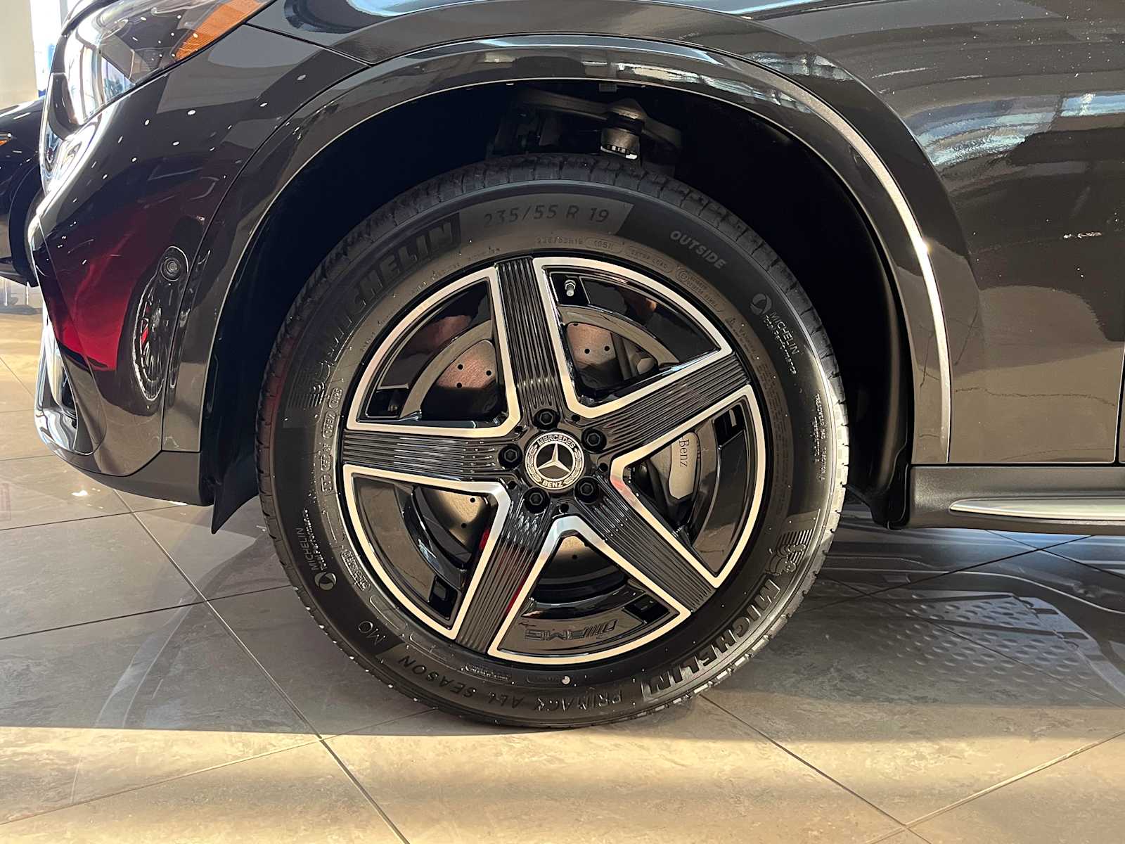 new 2025 Mercedes-Benz GLC 300 car