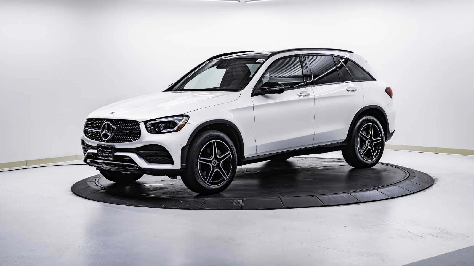 used 2021 Mercedes-Benz GLC 300 car, priced at $38,998