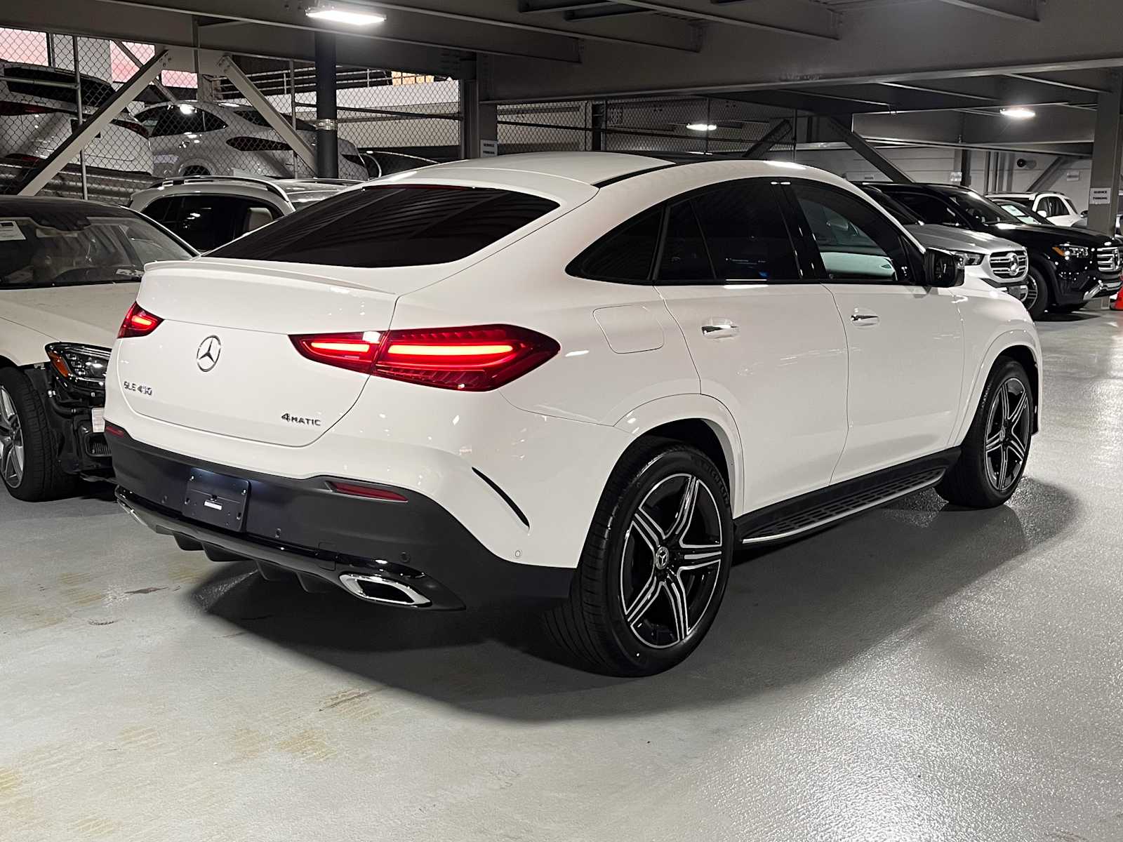 new 2025 Mercedes-Benz GLE 450 car