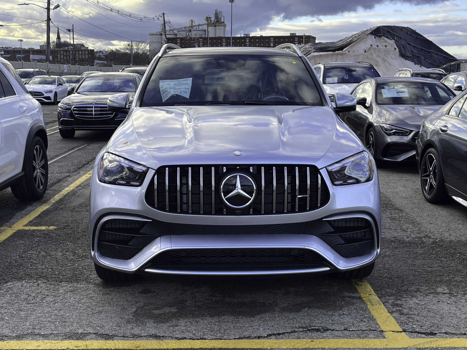 new 2024 Mercedes-Benz AMG GLE 63 car