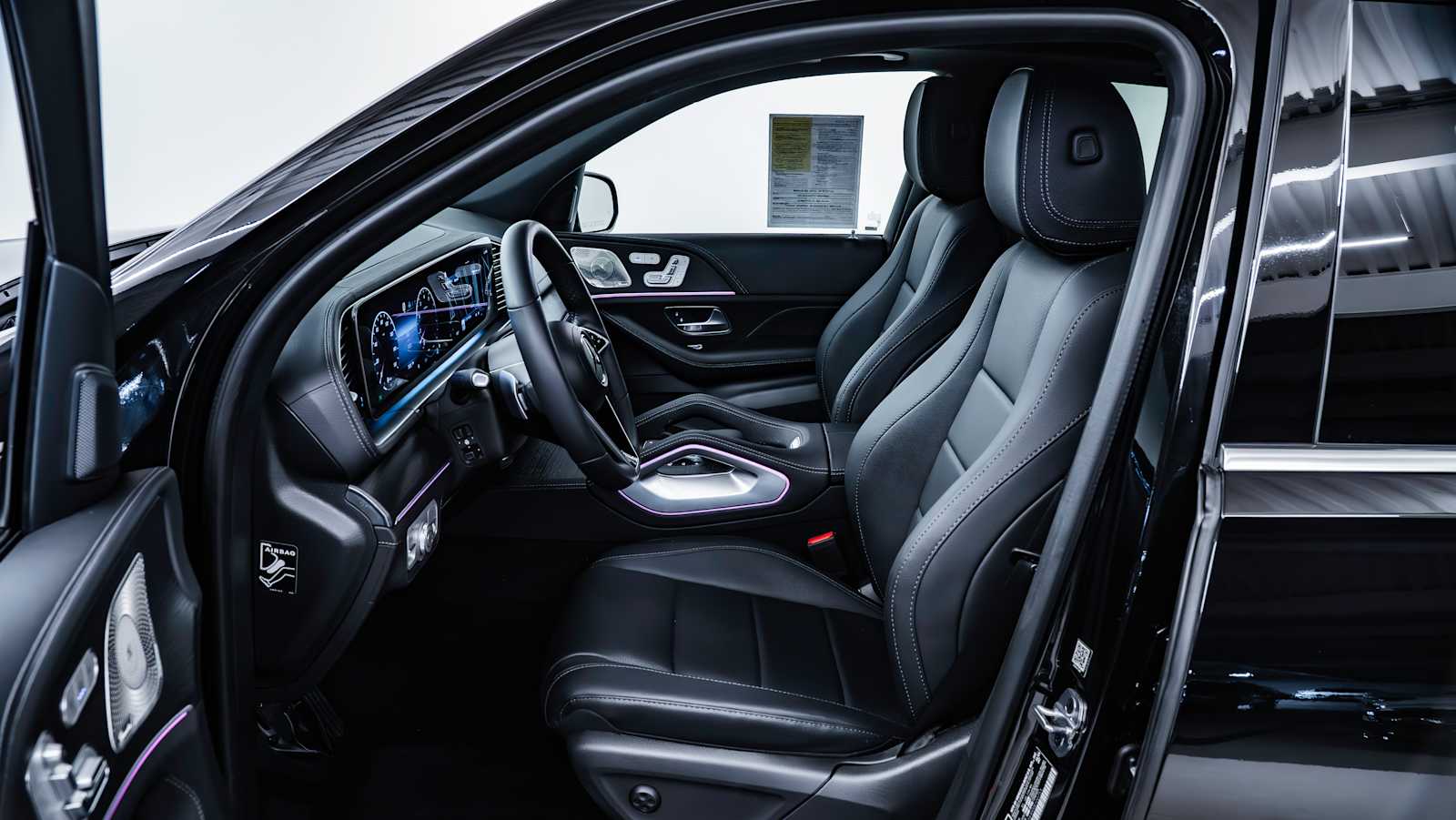 used 2024 Mercedes-Benz GLE 450 car, priced at $69,998