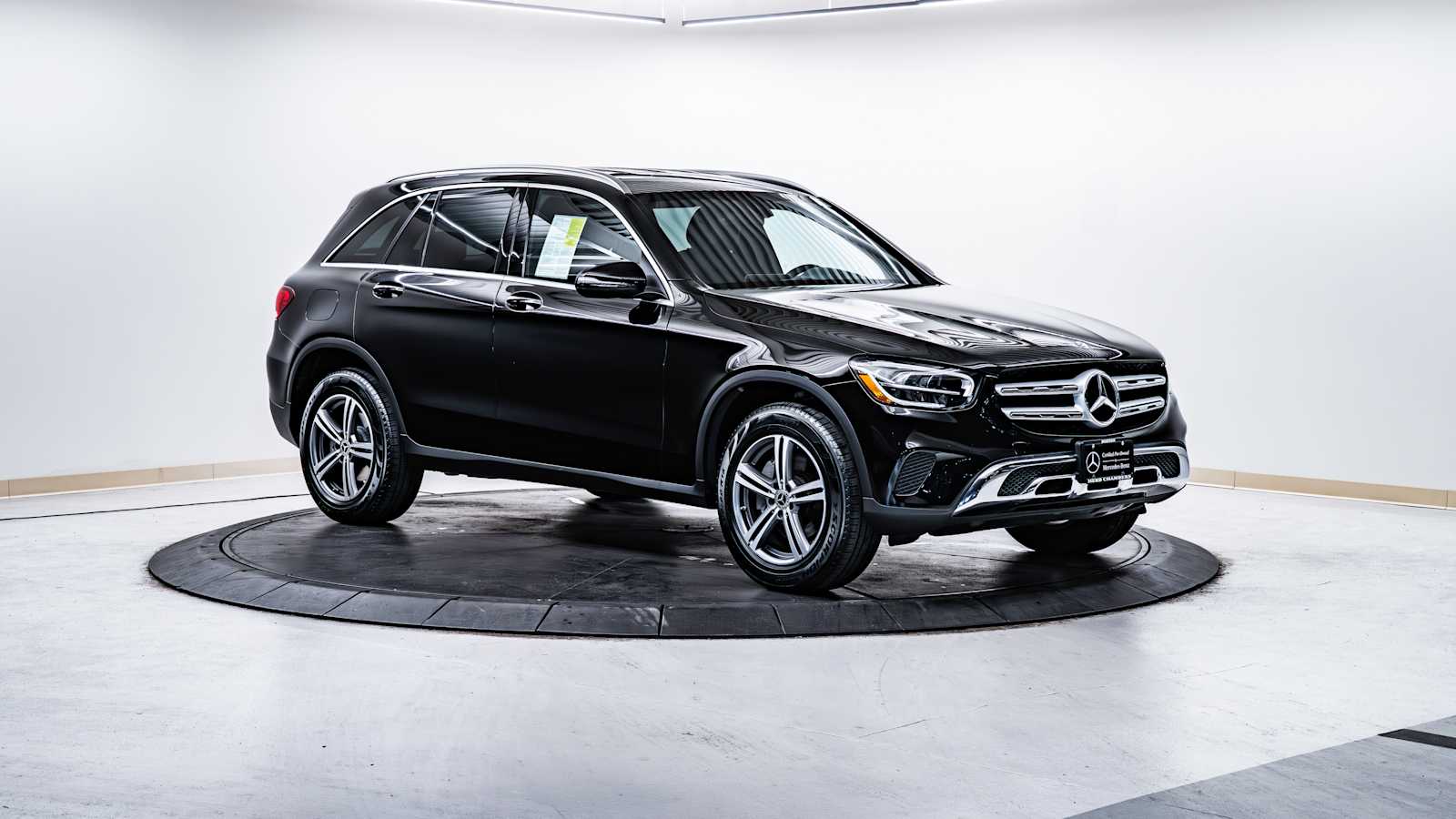 used 2020 Mercedes-Benz GLC 300 car, priced at $27,998