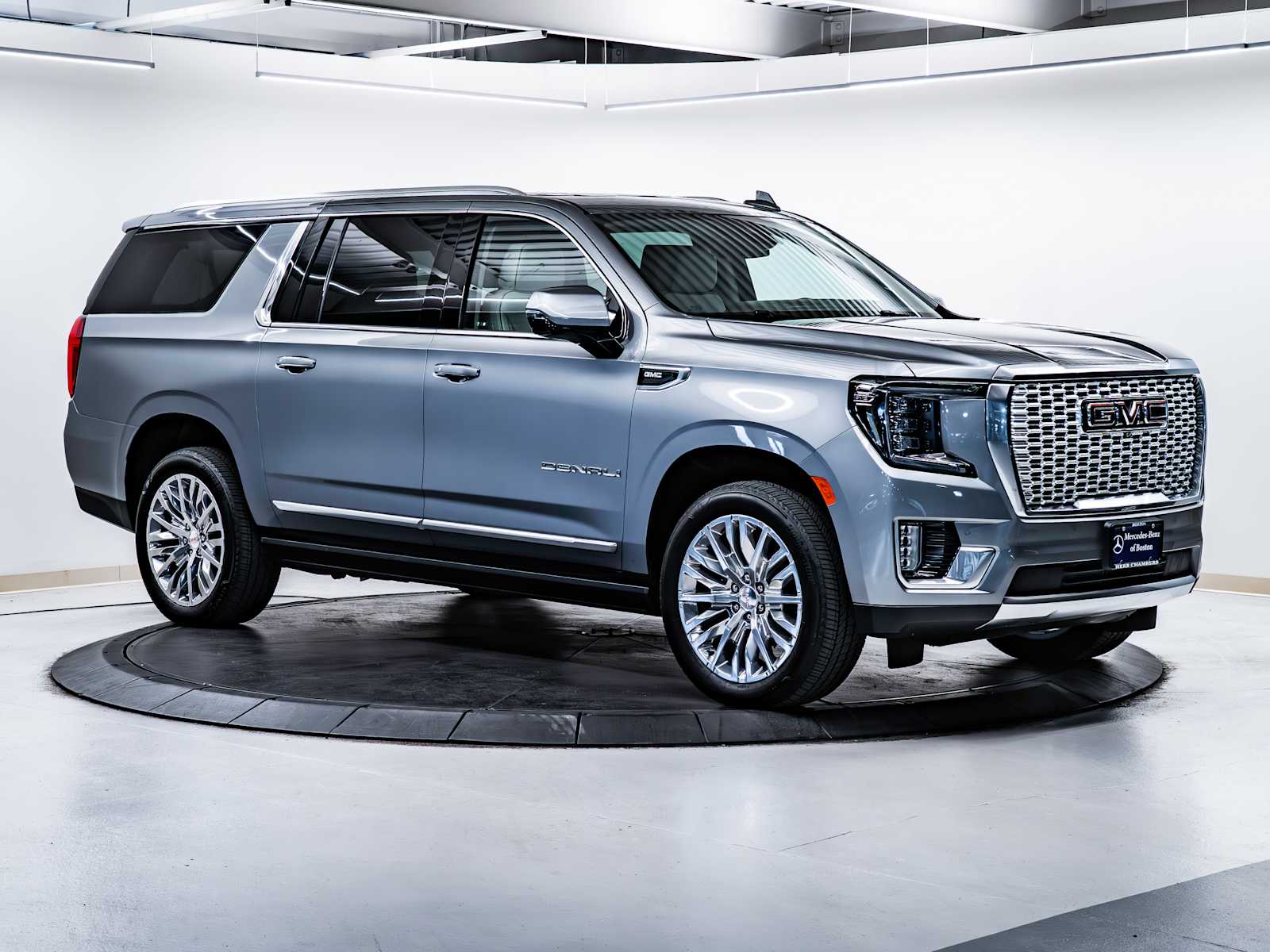 used 2023 GMC Yukon XL car, priced at $66,998