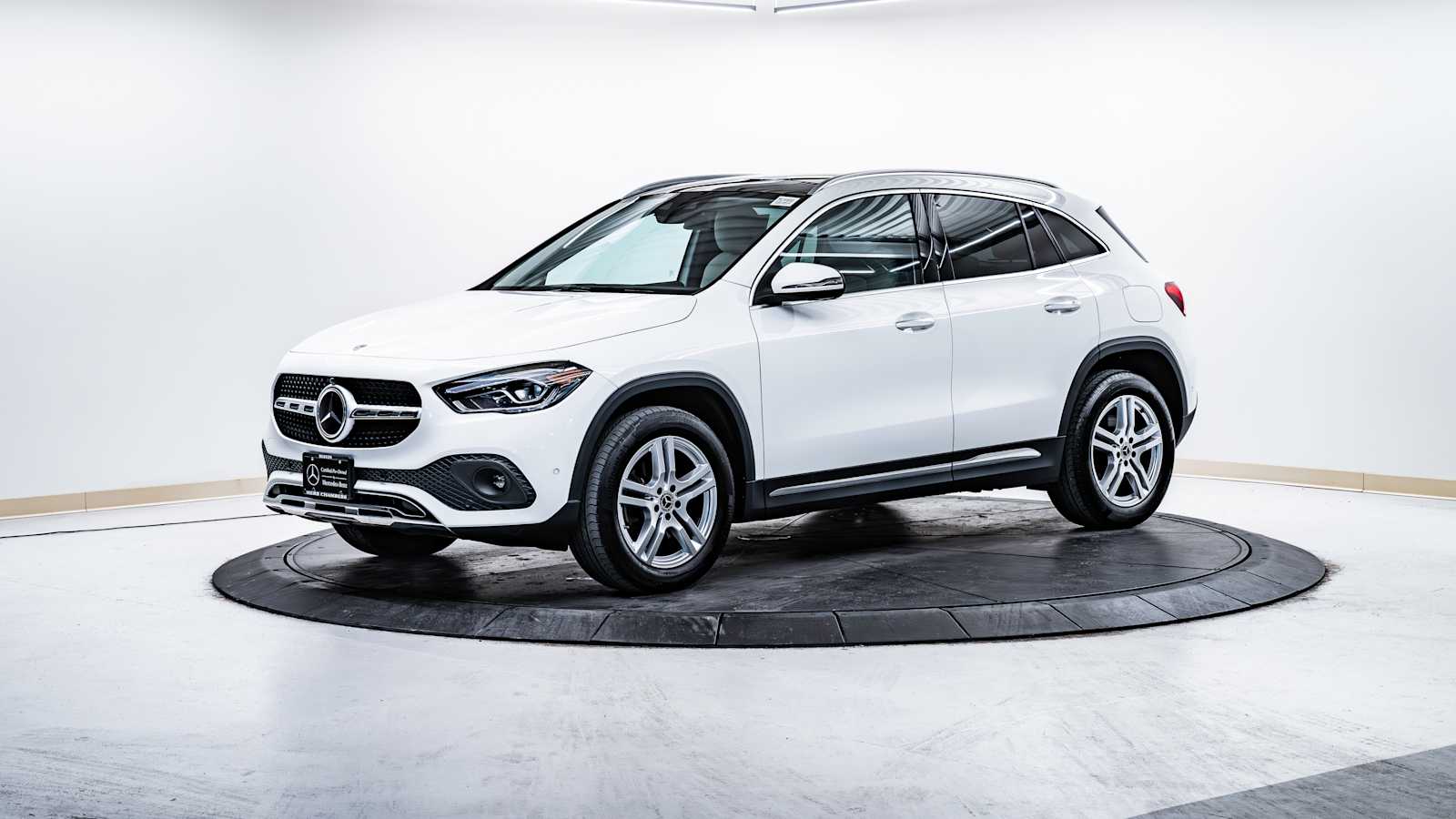 used 2022 Mercedes-Benz GLA 250 car, priced at $34,998