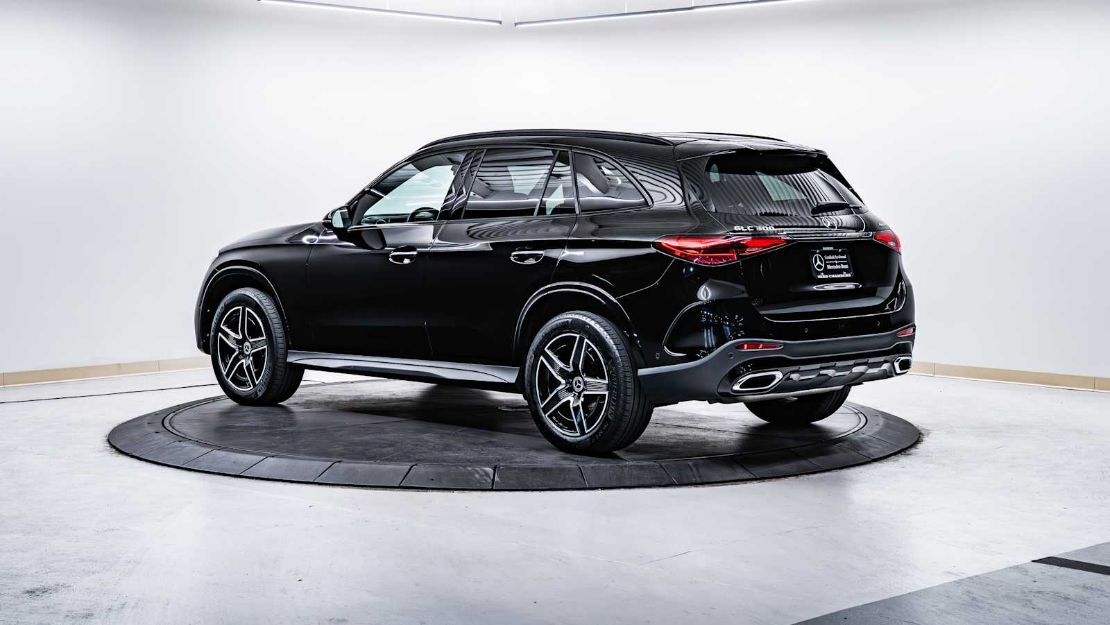 used 2024 Mercedes-Benz GLC 300 car, priced at $47,878