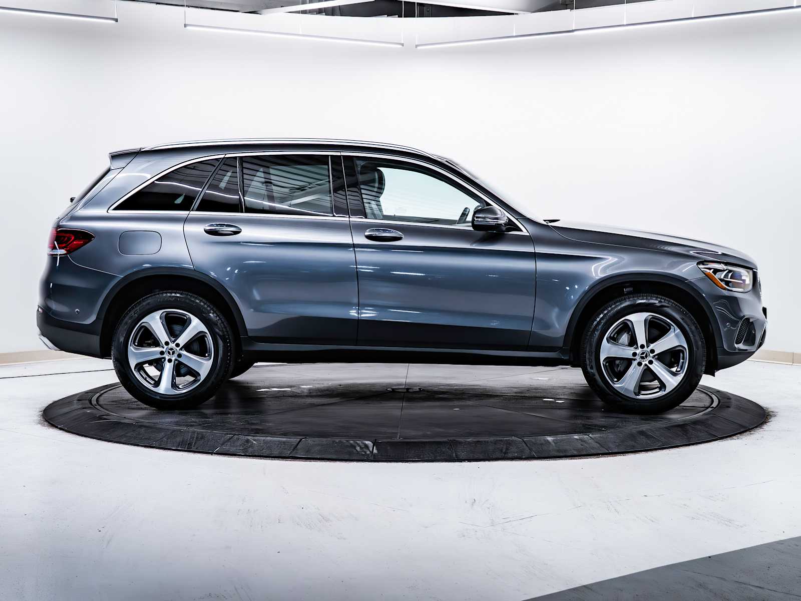 used 2022 Mercedes-Benz GLC 300 car, priced at $37,998