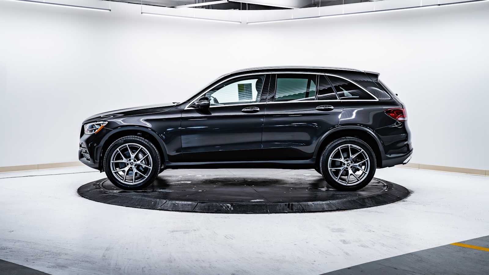 used 2022 Mercedes-Benz GLC 300 car, priced at $37,125