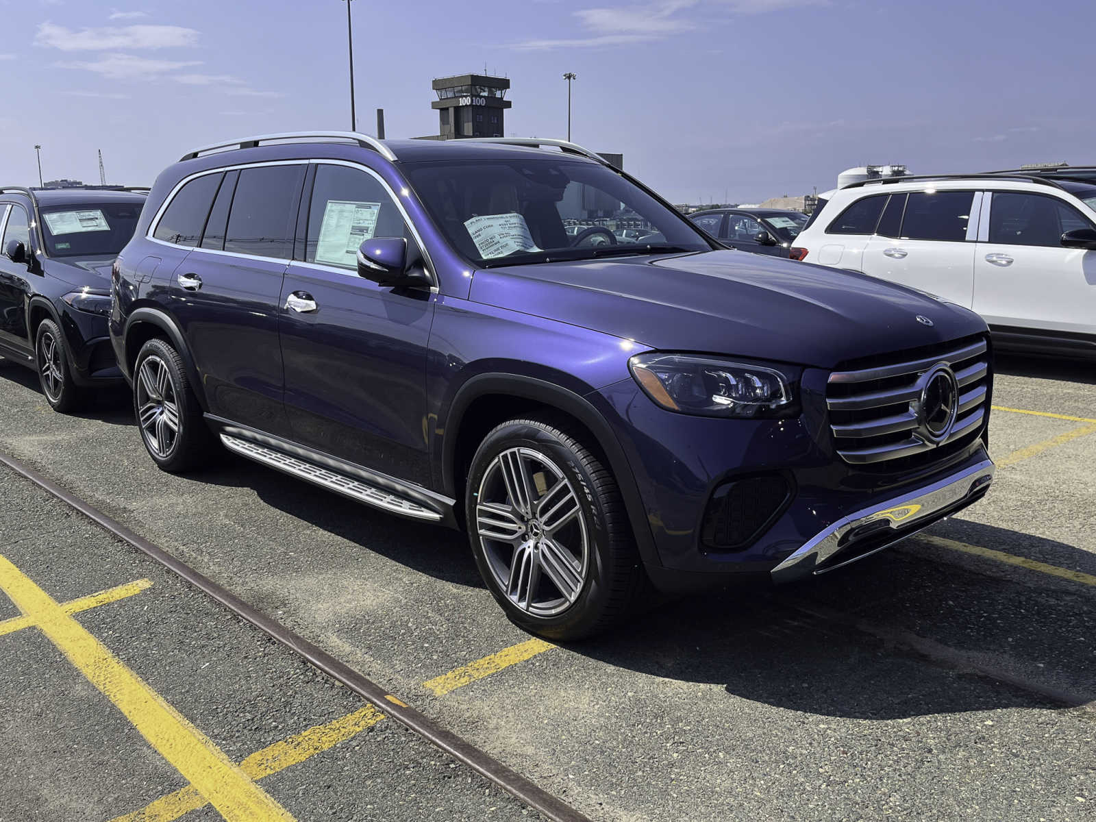 new 2024 Mercedes-Benz GLS 450 car