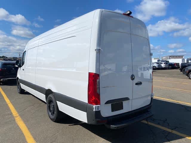 new 2025 Mercedes-Benz Sprinter car