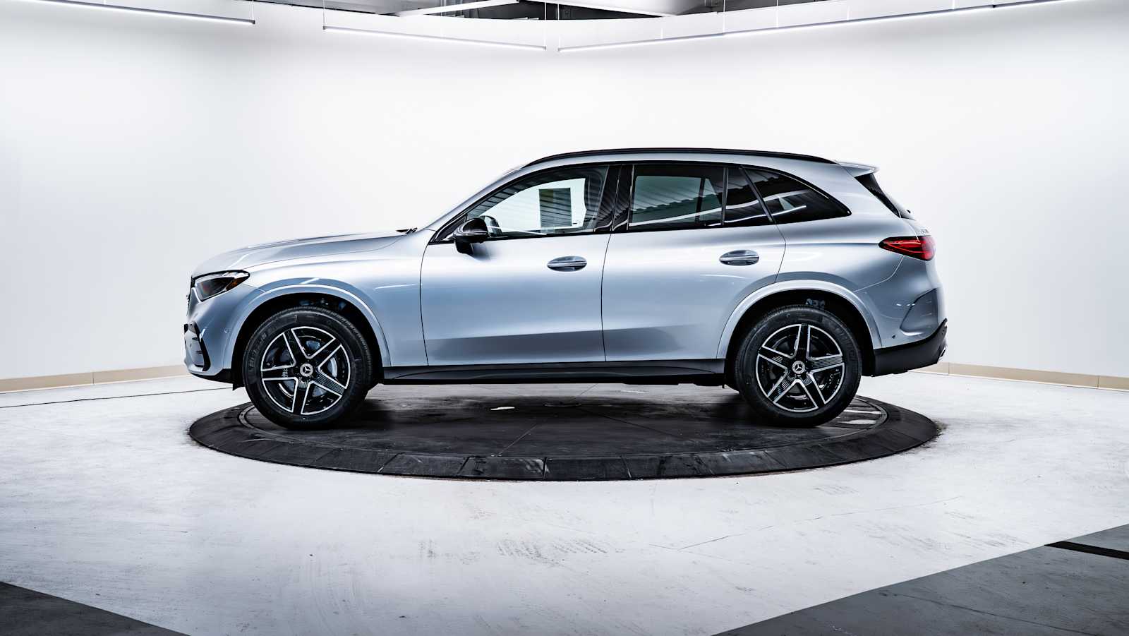 used 2025 Mercedes-Benz GLC 300 car, priced at $50,598