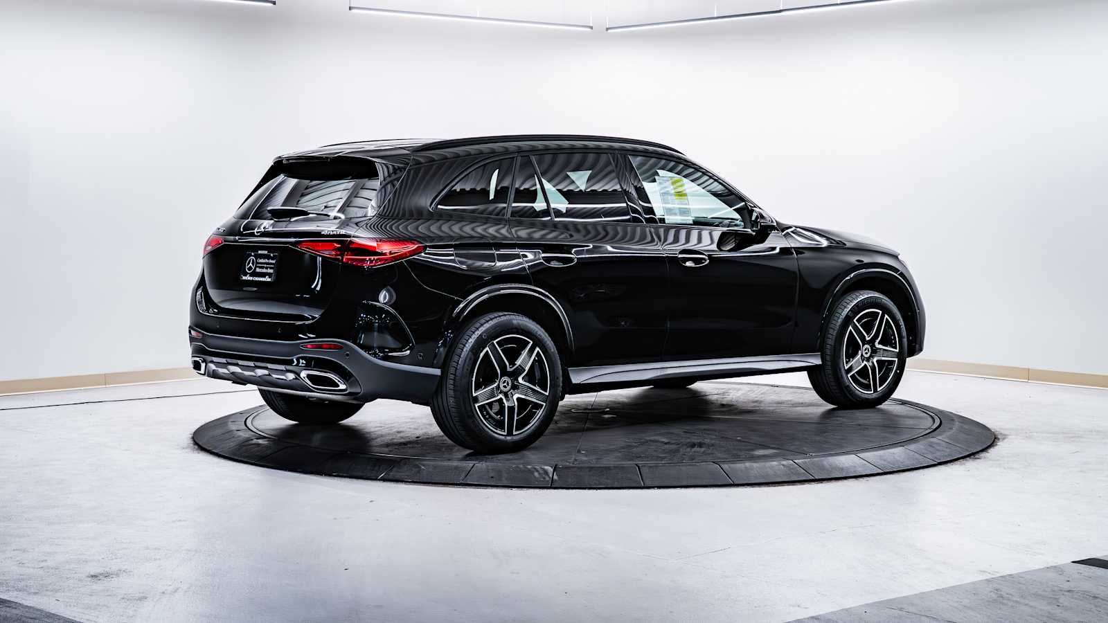 used 2024 Mercedes-Benz GLC 300 car, priced at $47,878