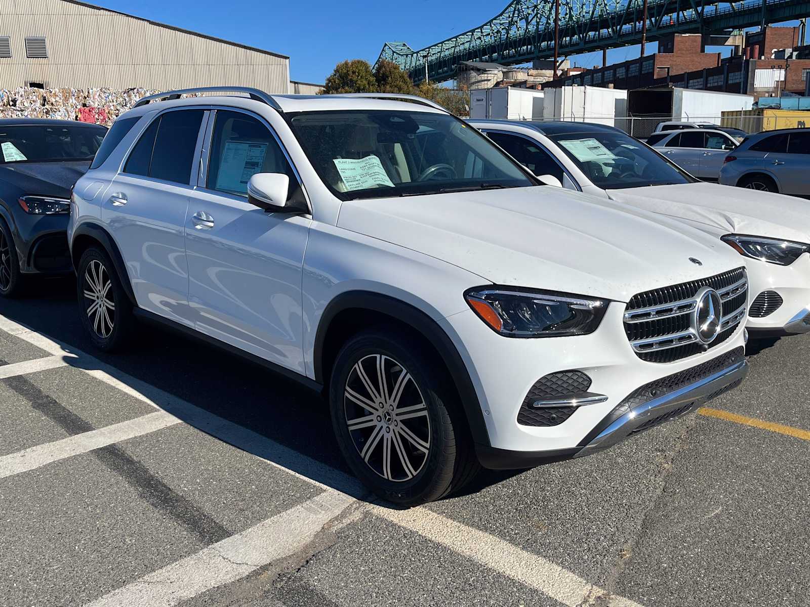 new 2025 Mercedes-Benz GLE 350 car