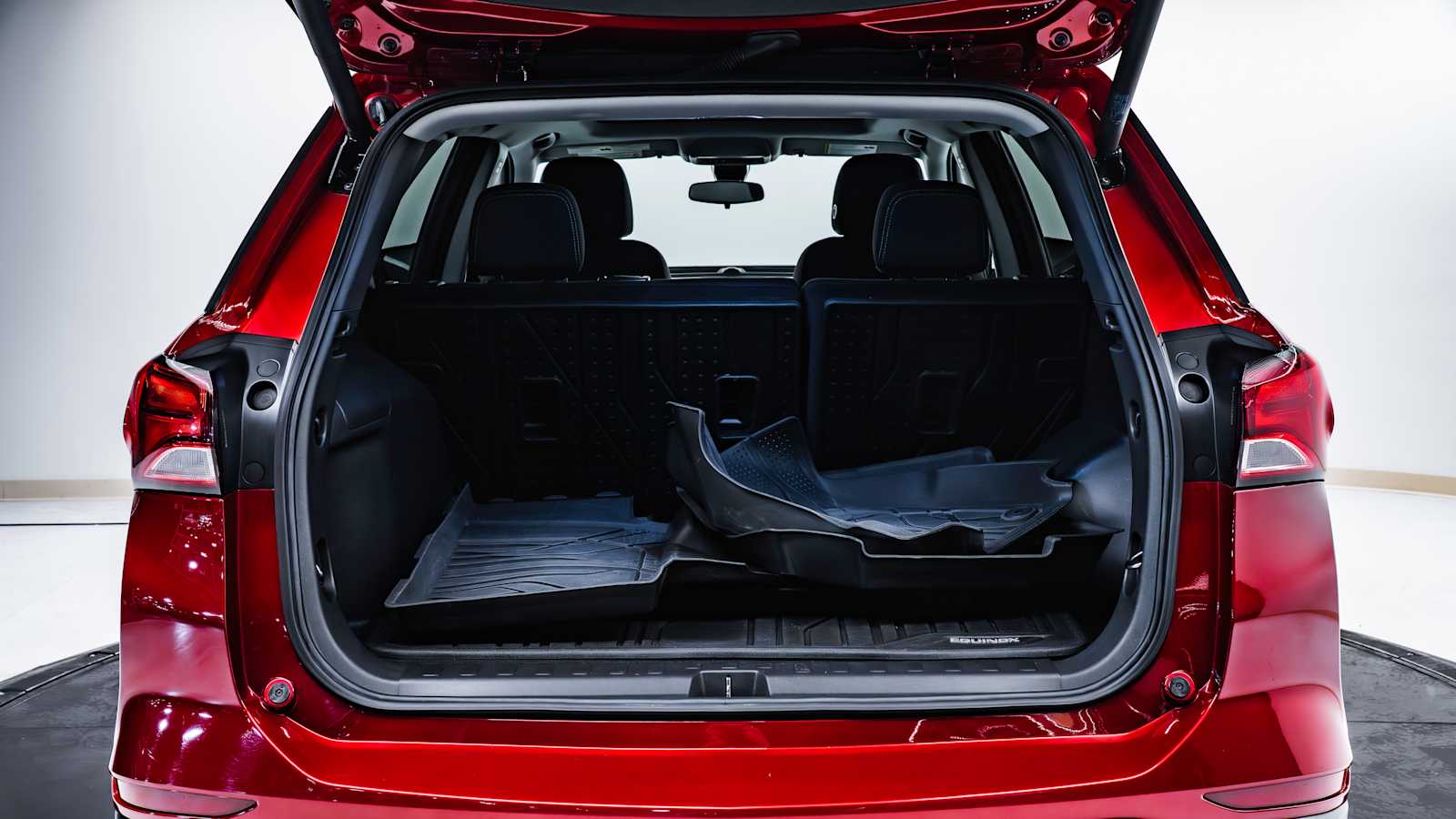 used 2023 Chevrolet Equinox car, priced at $22,718