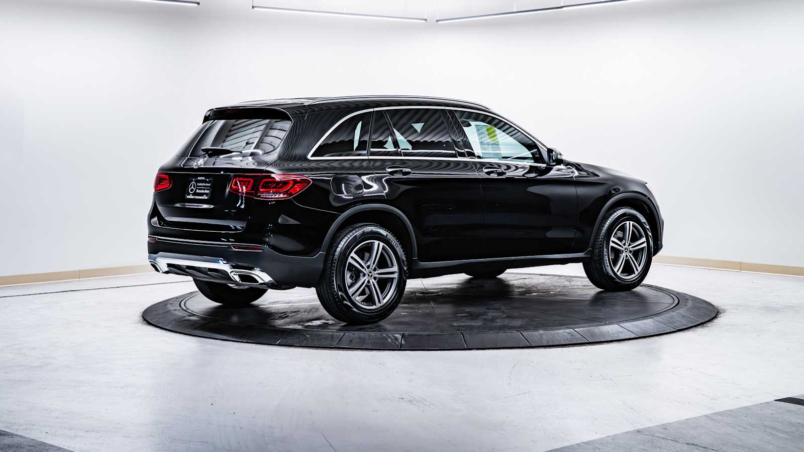 used 2020 Mercedes-Benz GLC 300 car, priced at $27,998