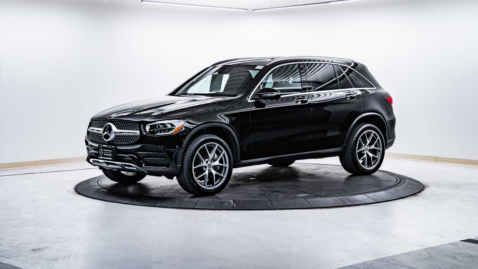 used 2022 Mercedes-Benz GLC 300 car, priced at $35,998