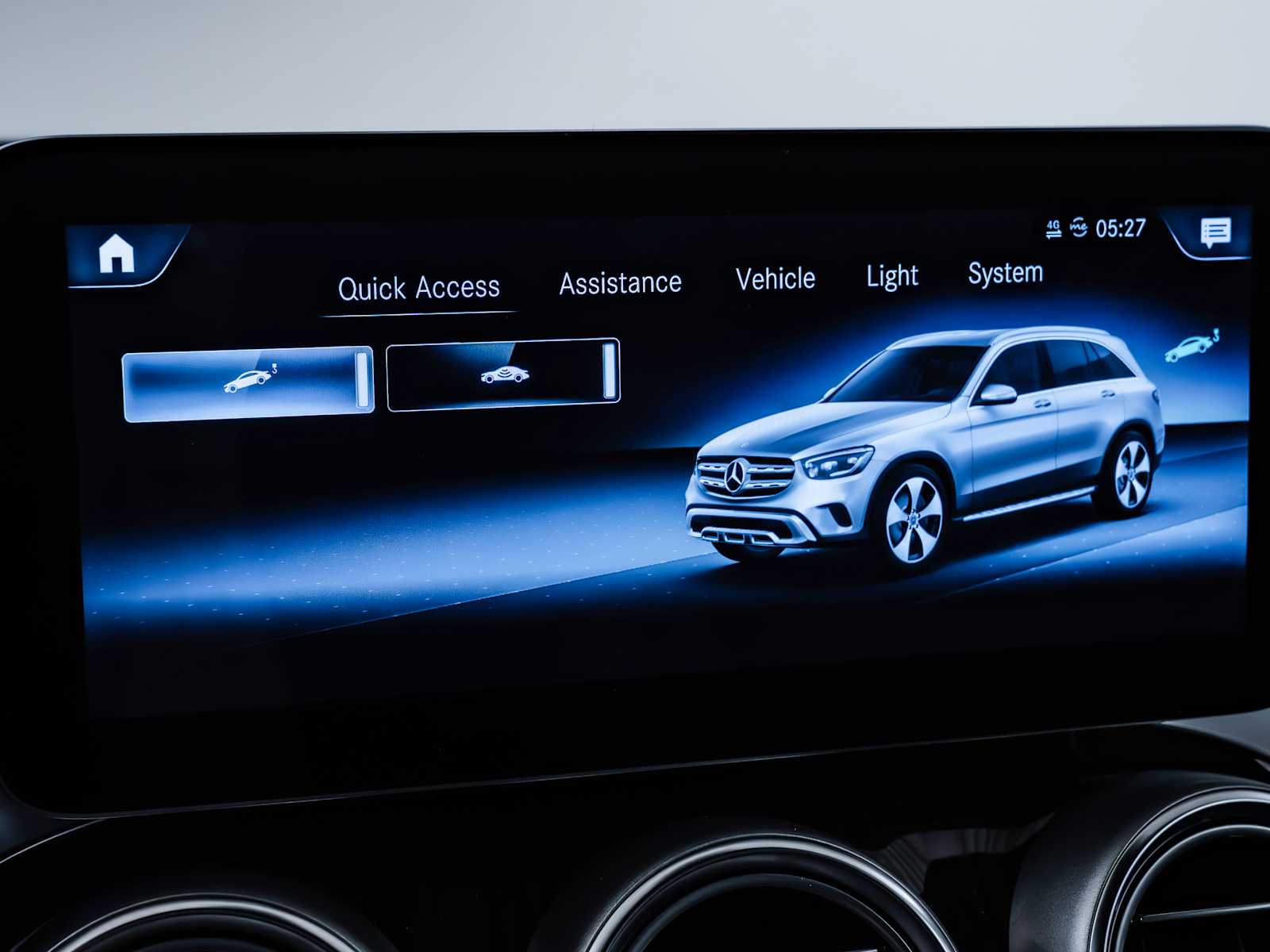 used 2022 Mercedes-Benz GLC 300 car, priced at $37,998