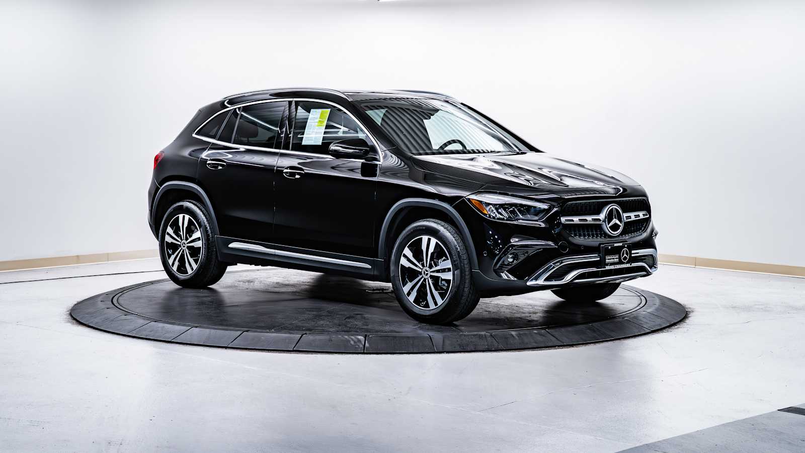 used 2025 Mercedes-Benz GLA 250 car, priced at $43,498