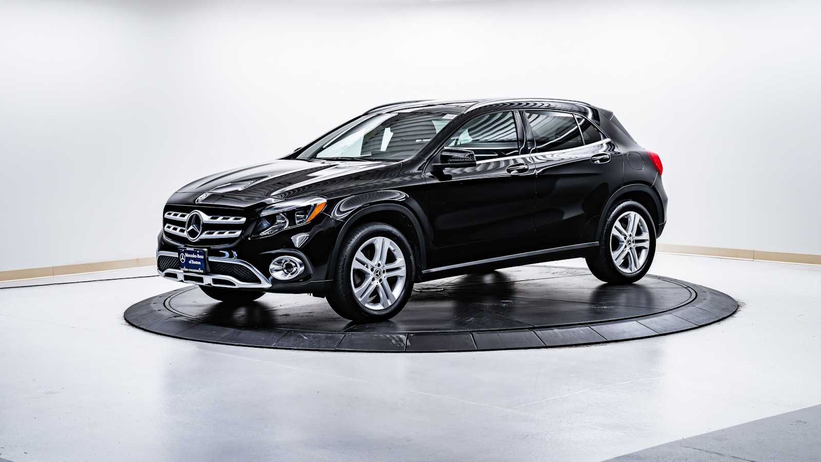 used 2018 Mercedes-Benz GLA 250 car, priced at $17,398