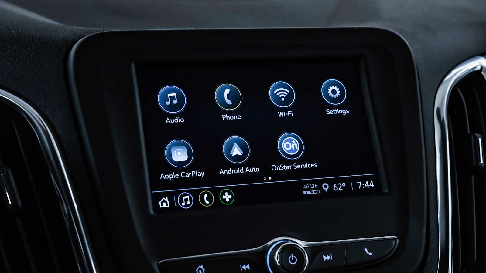 used 2023 Chevrolet Equinox car, priced at $22,718