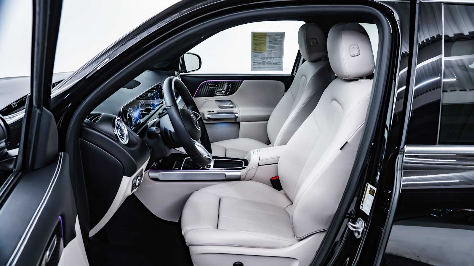 used 2025 Mercedes-Benz GLB 250 car, priced at $45,768