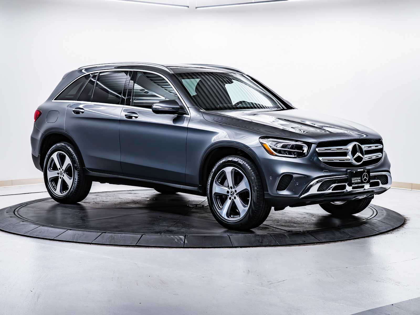 used 2022 Mercedes-Benz GLC 300 car, priced at $37,998