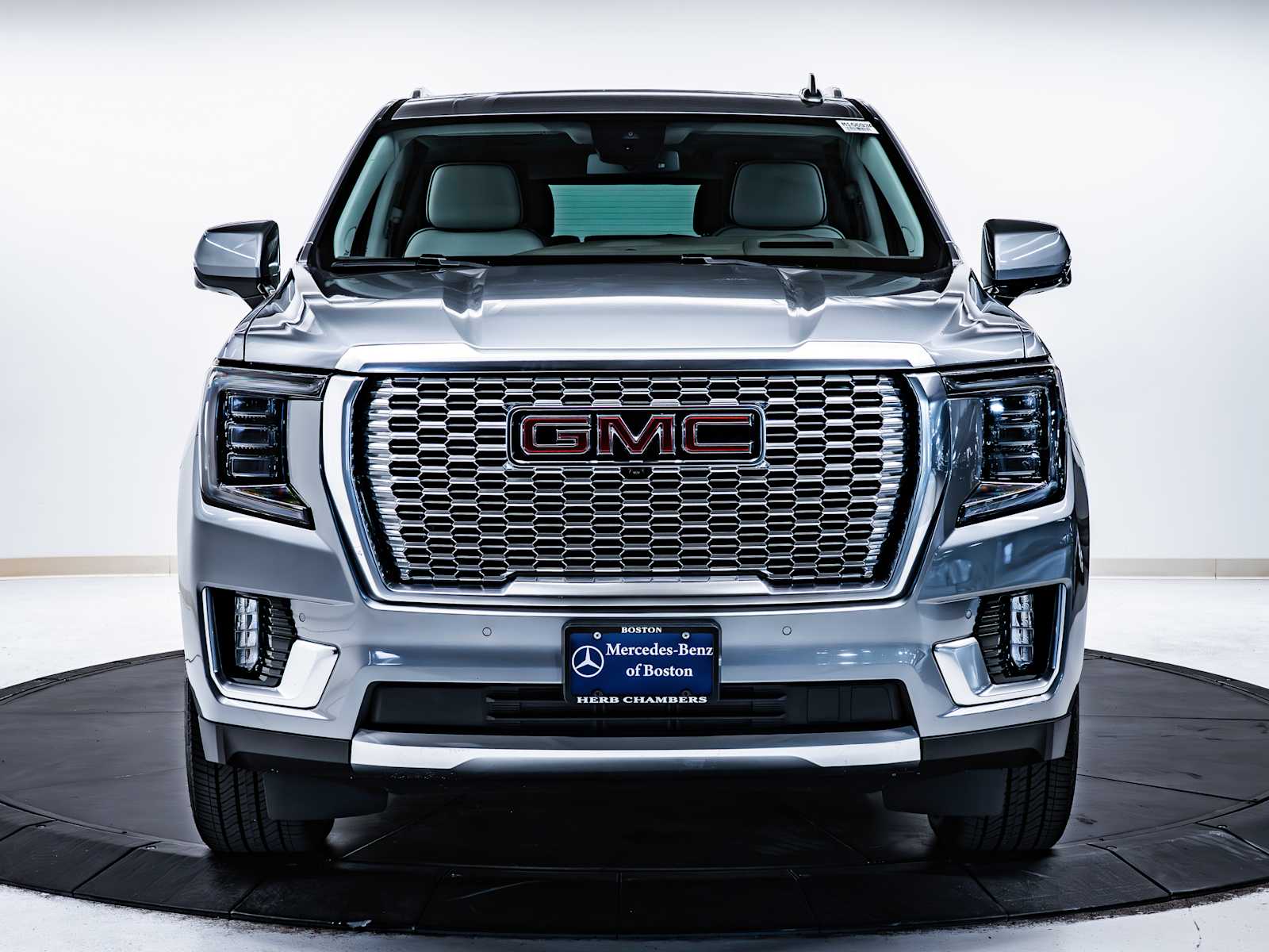 used 2023 GMC Yukon XL car, priced at $66,998