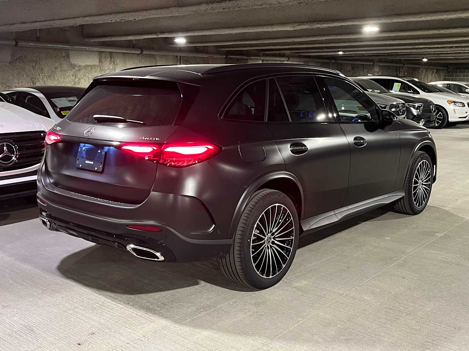new 2025 Mercedes-Benz GLC 300 car