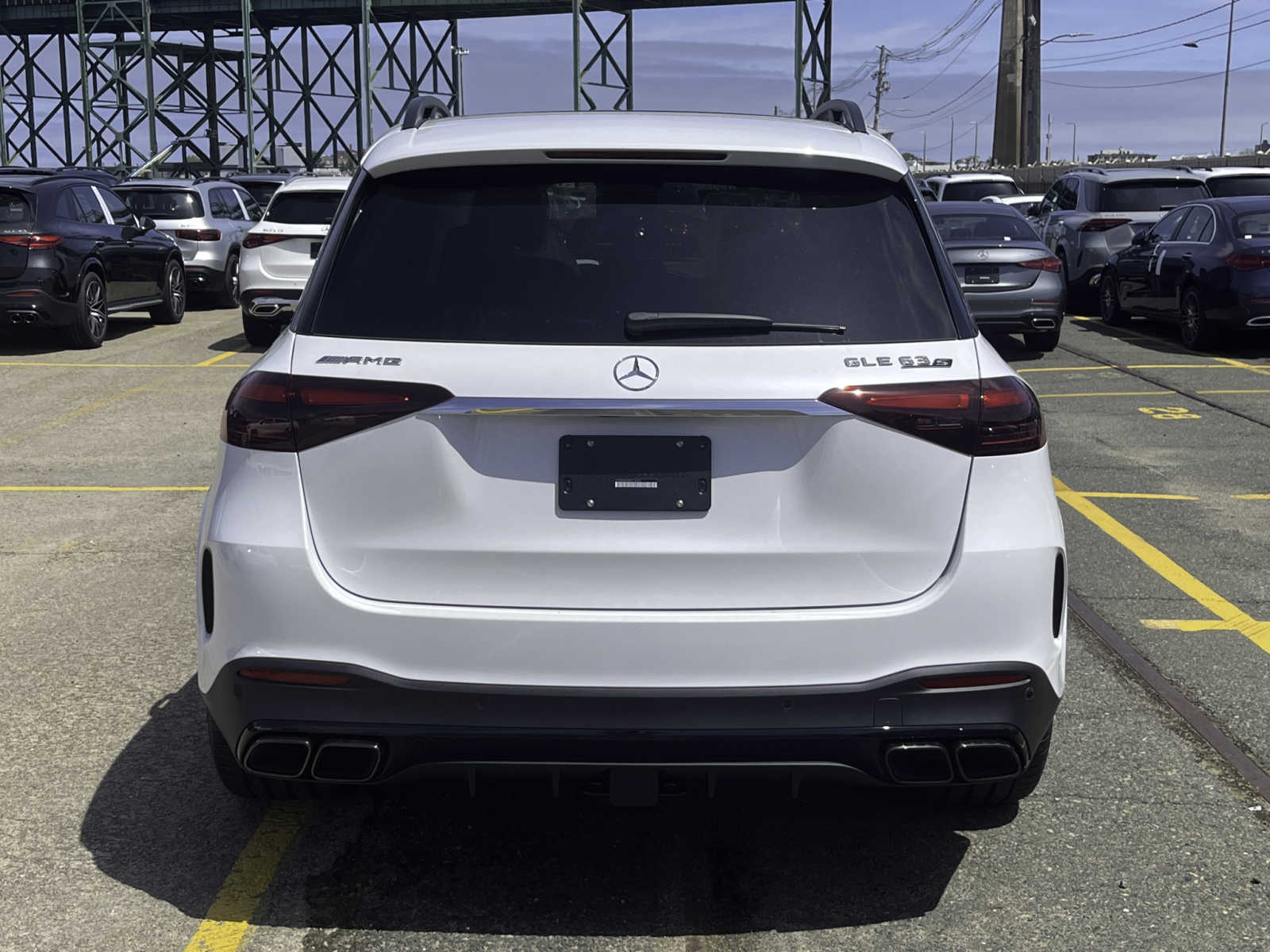 new 2024 Mercedes-Benz AMG GLE 63 car