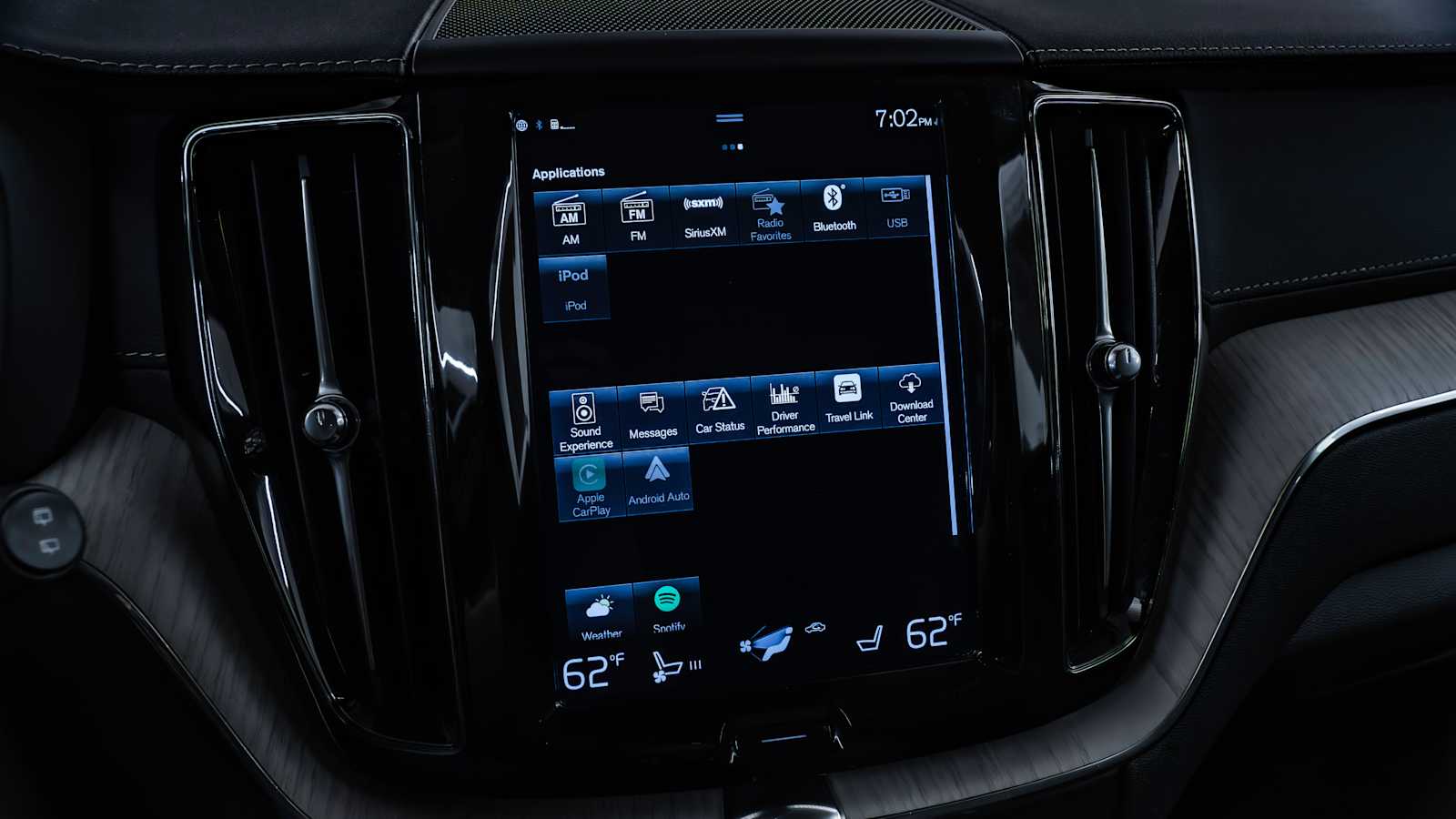 used 2021 Volvo XC60 car, priced at $27,998