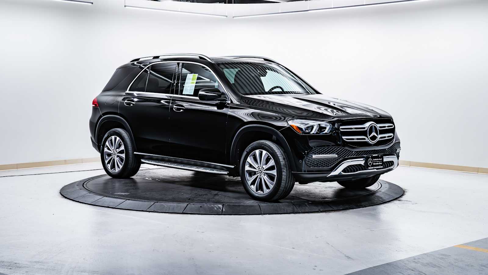 used 2022 Mercedes-Benz GLE 350 car, priced at $45,920