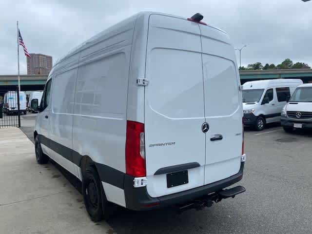 new 2025 Mercedes-Benz Sprinter car