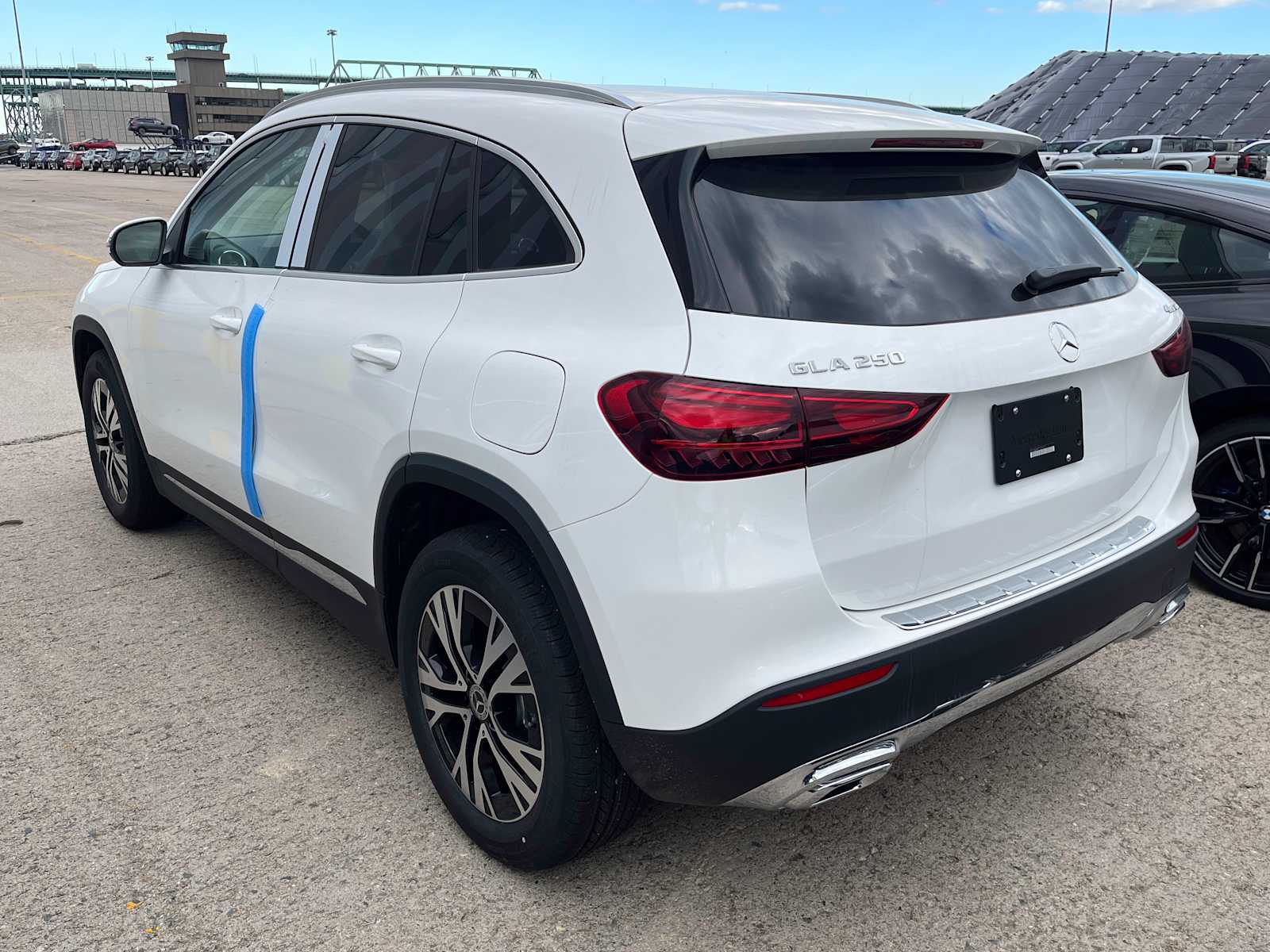 new 2025 Mercedes-Benz GLA 250 car