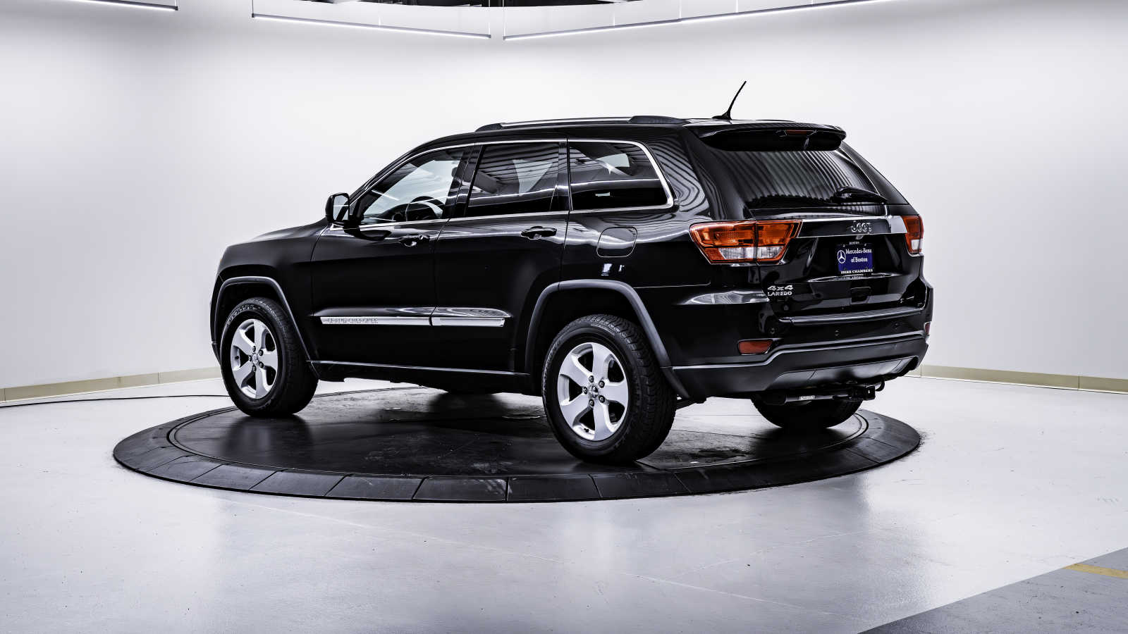 used 2012 Jeep Grand Cherokee car, priced at $8,998