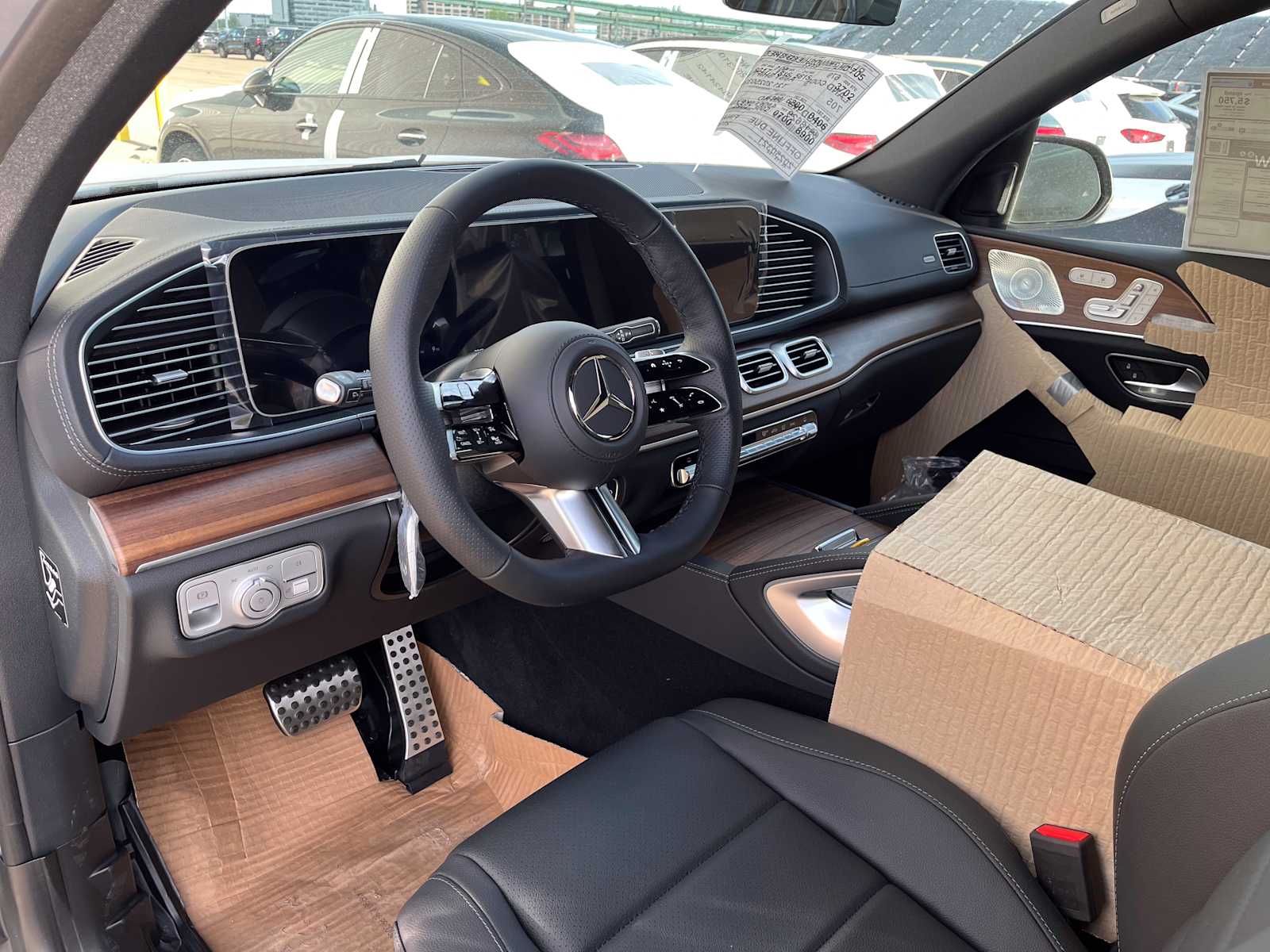 new 2025 Mercedes-Benz GLS 450 car