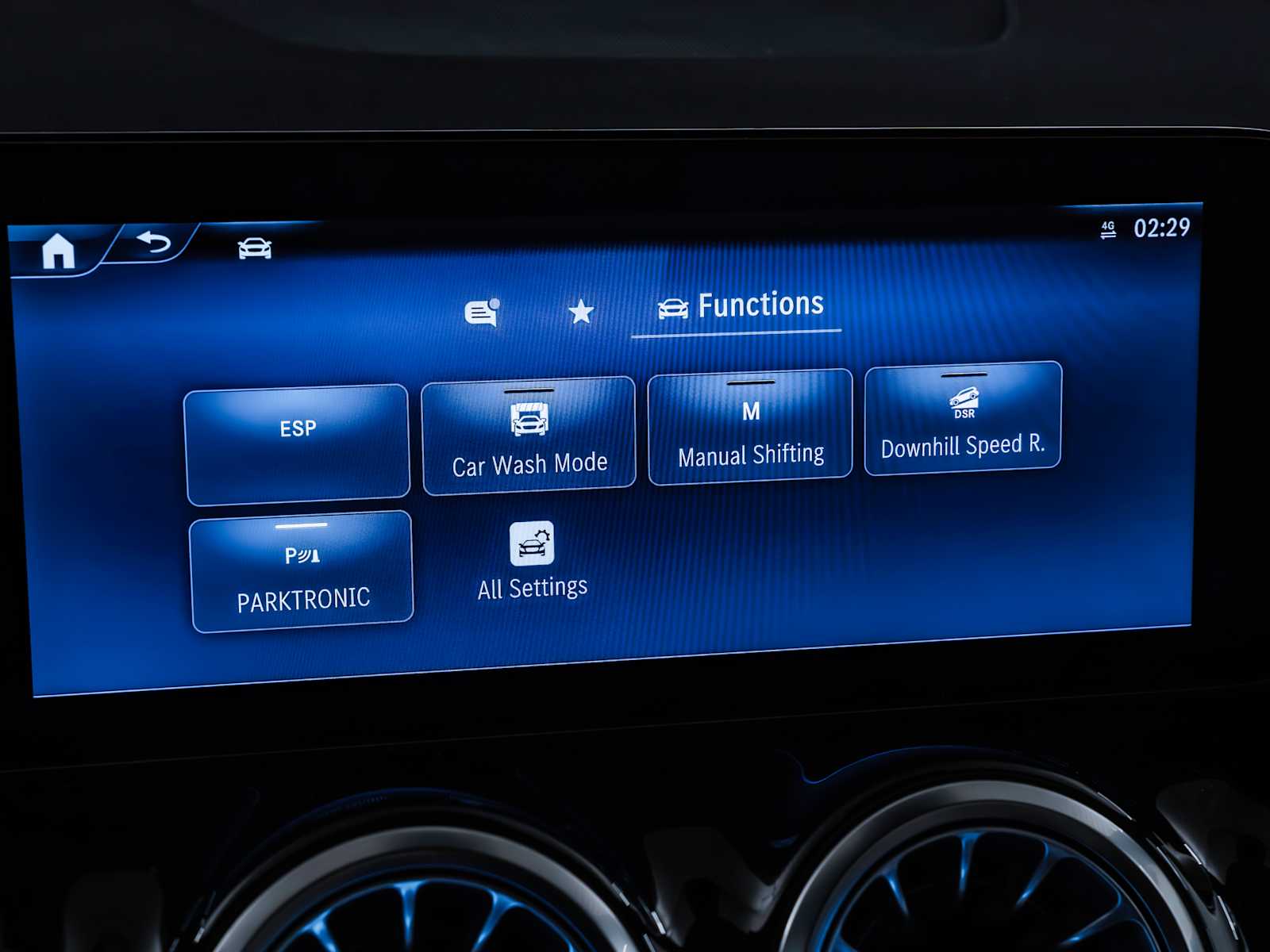 used 2025 Mercedes-Benz GLA 250 car, priced at $40,998