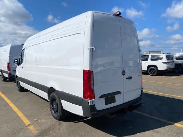 new 2025 Mercedes-Benz Sprinter car