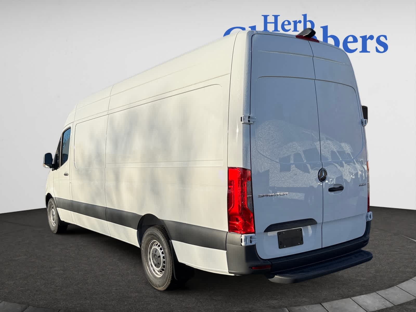 new 2024 Mercedes-Benz Sprinter car