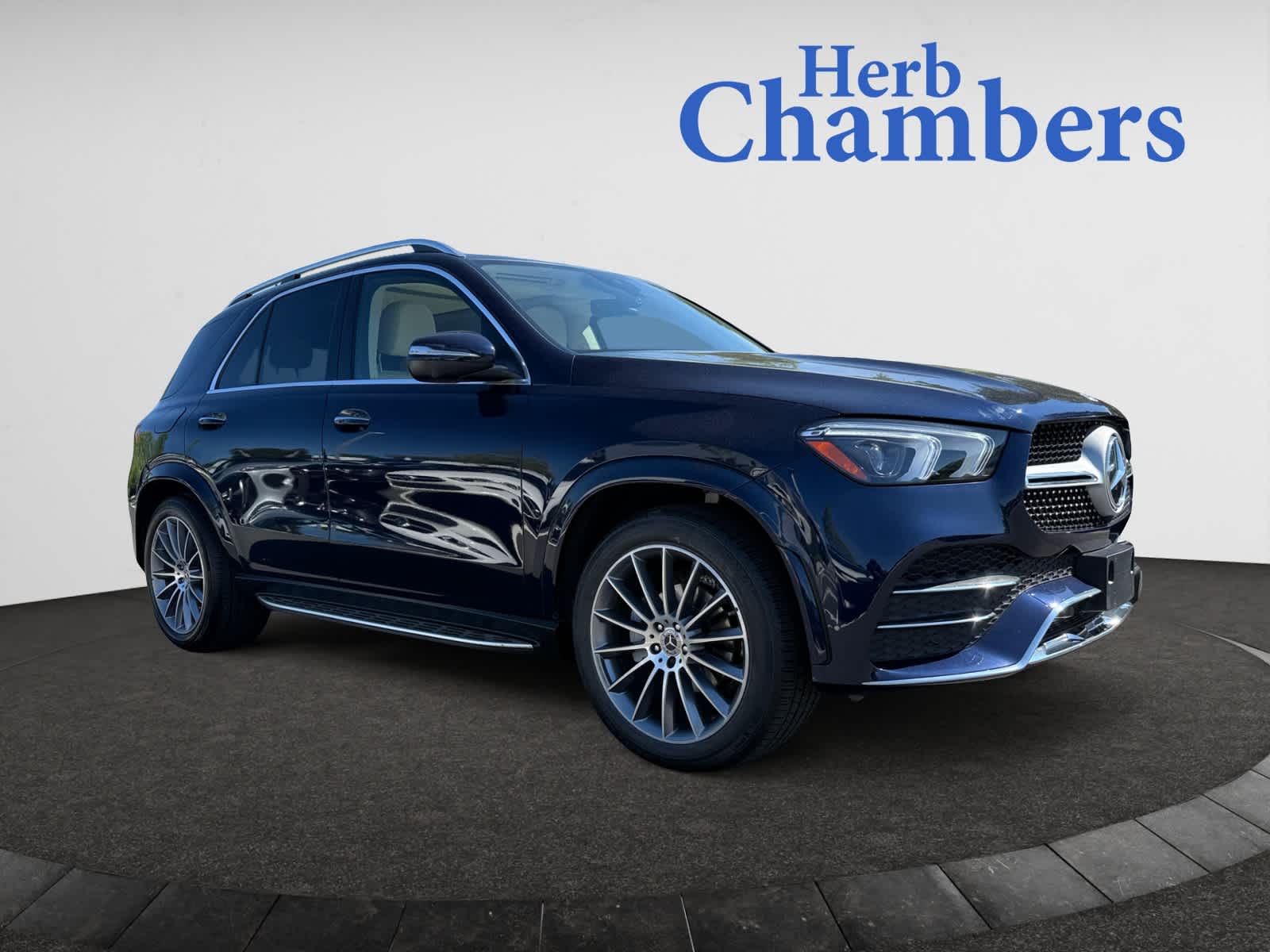 used 2022 Mercedes-Benz GLE 350 car, priced at $47,998