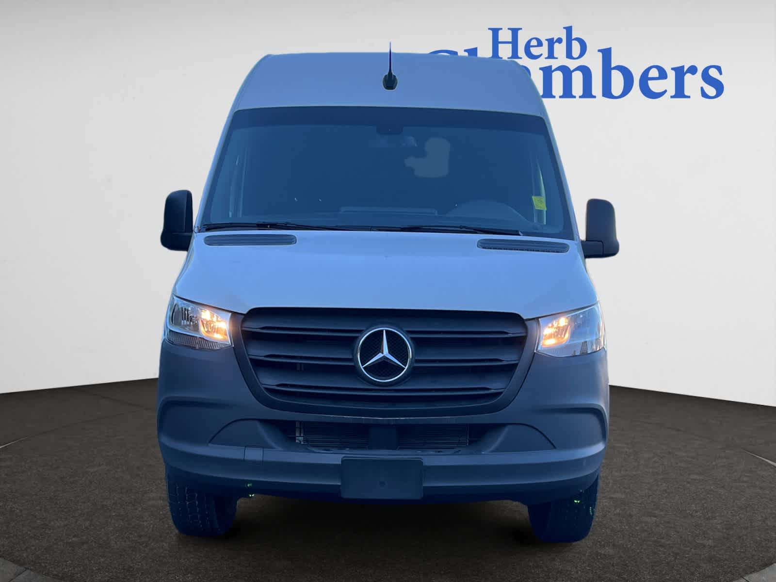 new 2024 Mercedes-Benz Sprinter car