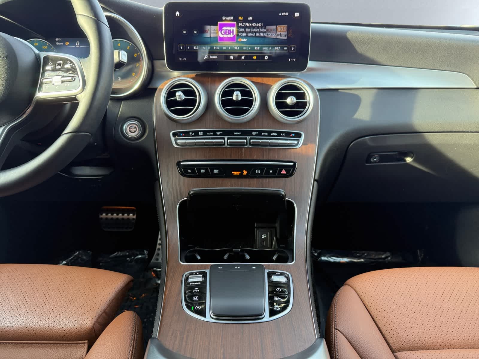 used 2020 Mercedes-Benz GLC 300 car, priced at $33,498