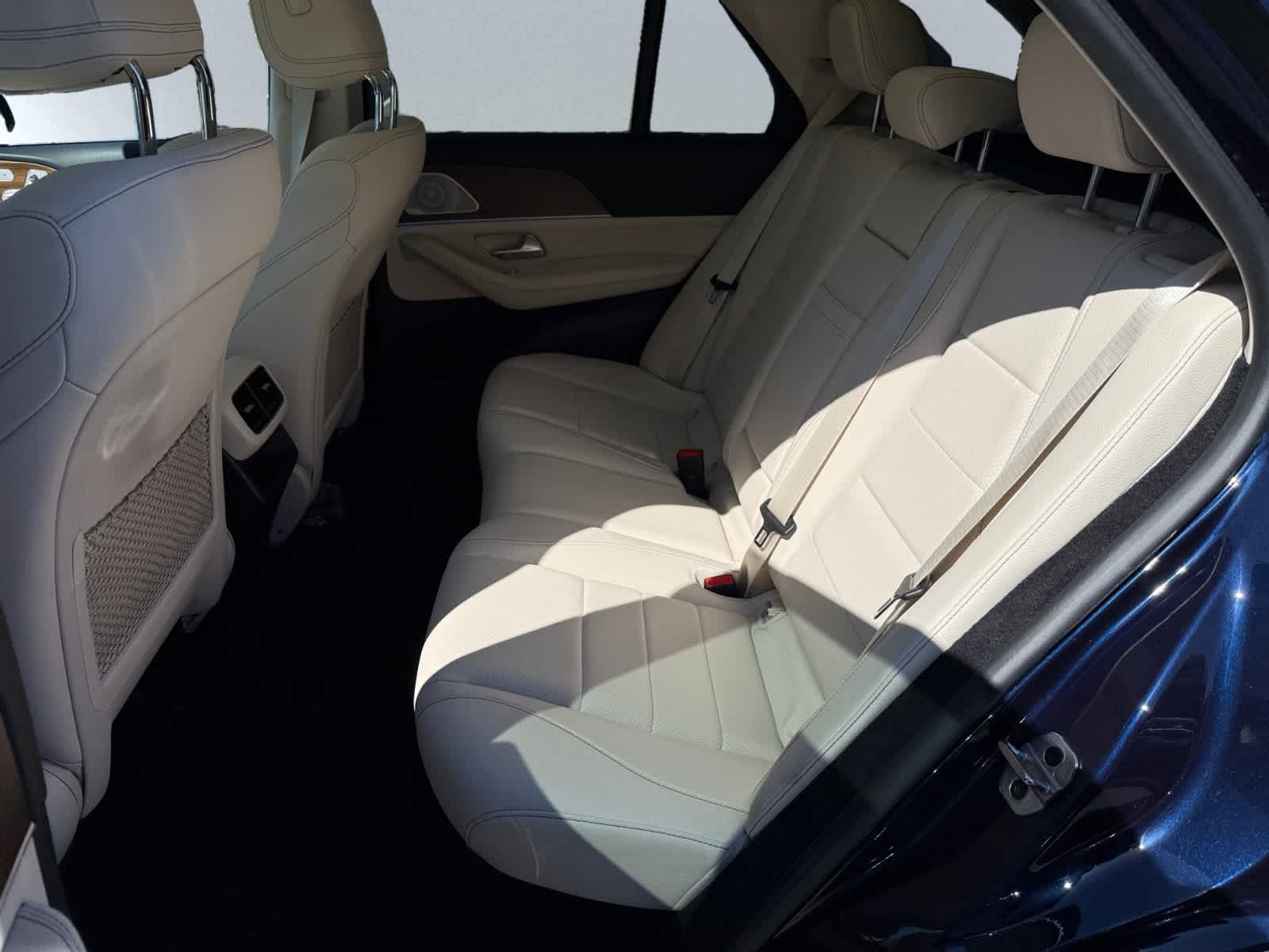 used 2022 Mercedes-Benz GLE 350 car, priced at $47,998