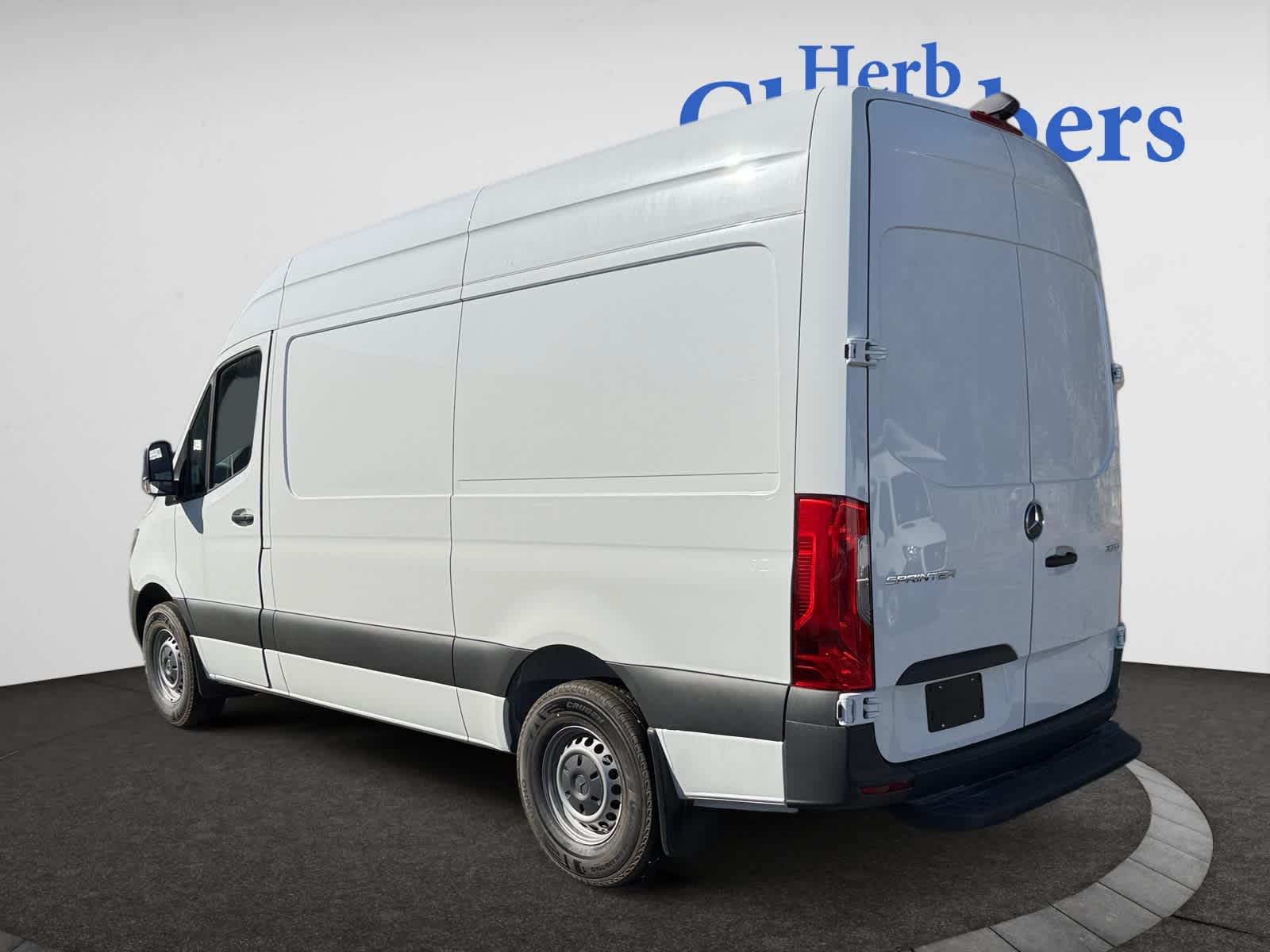 new 2024 Mercedes-Benz Sprinter car