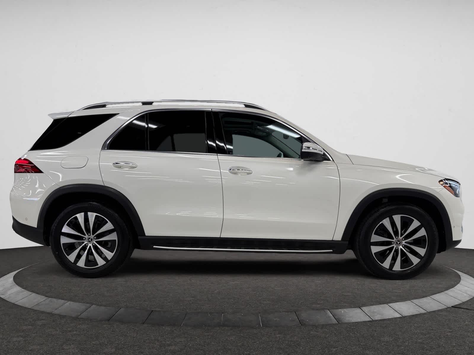 used 2024 Mercedes-Benz GLE 350 car, priced at $59,498