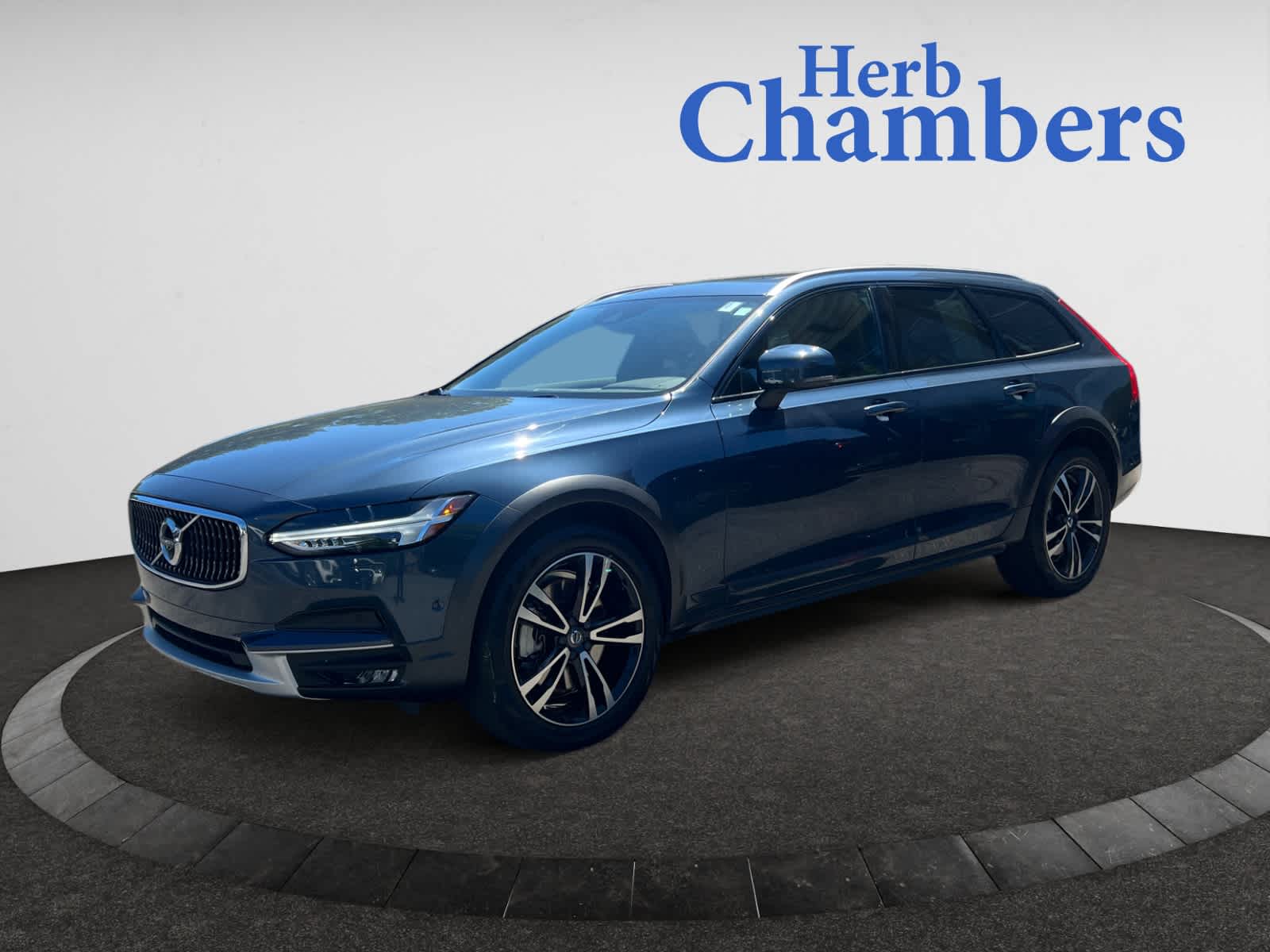 used 2018 Volvo V90 Cross Country car, priced at $25,998