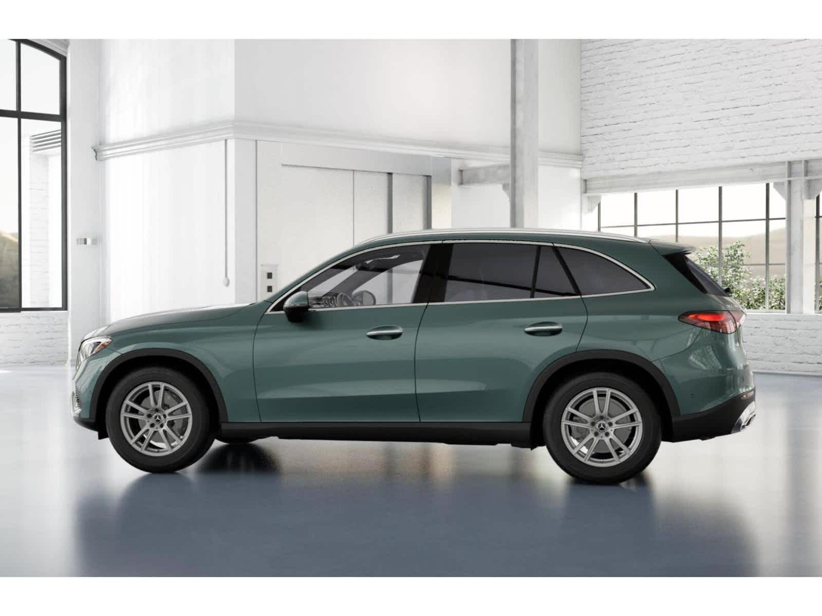 new 2025 Mercedes-Benz GLC 300 car