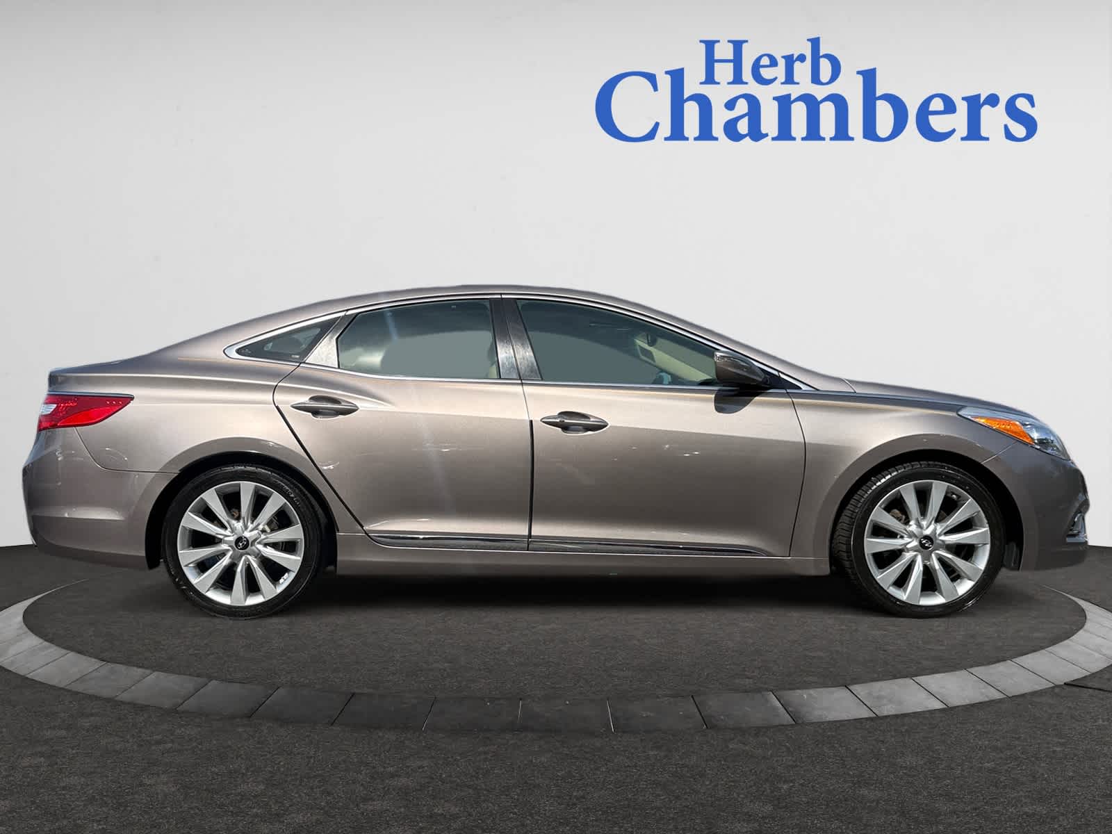 used 2013 Hyundai Azera car, priced at $8,988